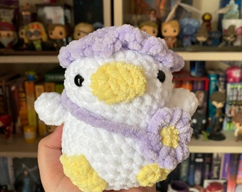 Cute duck amigurumi plush toy