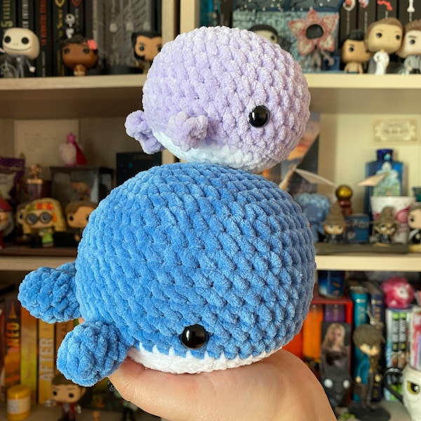 Peluche amigurumi baleine