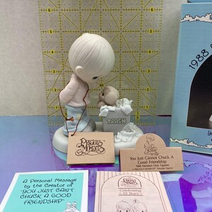 Precious Moments - You Just Can’t Chuck A Good Friendship. Enesco, 1988 Members Only Figurine. Flower Symbol.