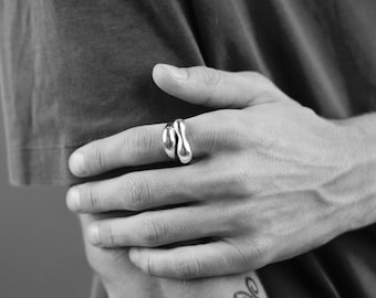 Mammatus Ring, Funky Ring Silver, Organic Shaped Ring, Hollow Bubble Ring, Futuristic Jewelry, Chunky Ring, Bold Ring