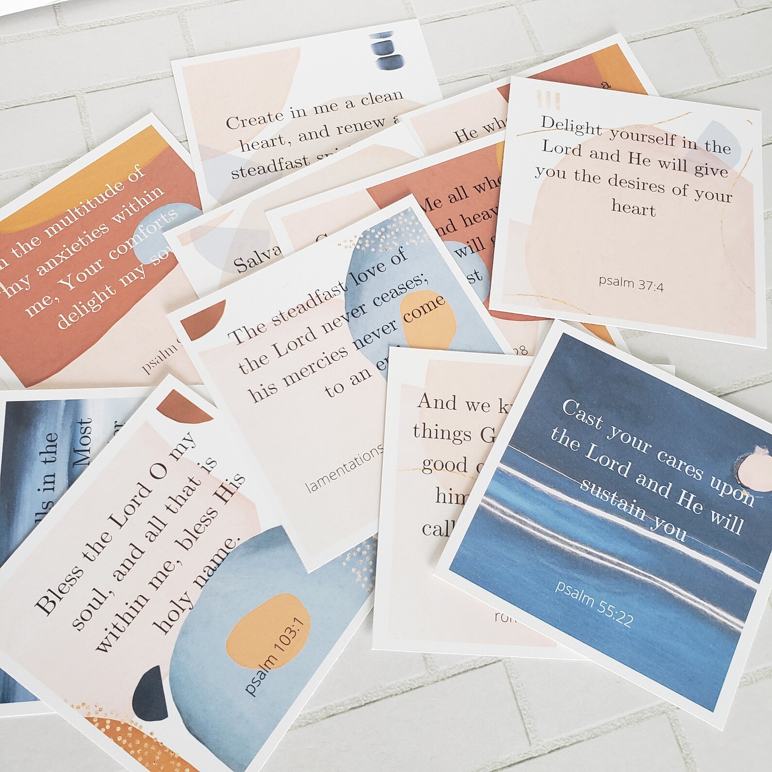 Scripture Memory Cd/dvd Scripture Memory Card Set With Wooden Display Stand, Abstract Blue ...