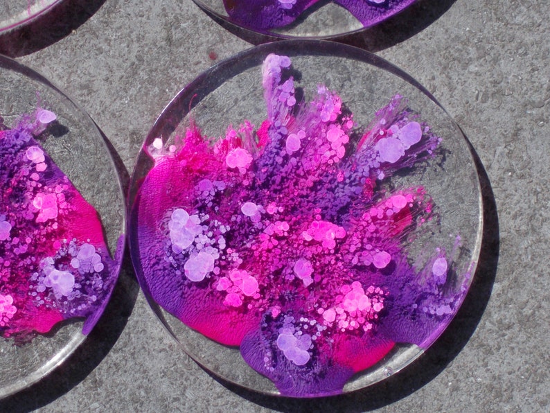 Set de 6 sous-verres rose et mauve en résine cristal resin petri dish coaster image 8