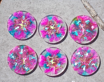Set of 6 pink, green and blue resin petri dish coasters