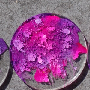 Set de 6 sous-verres rose et mauve en résine cristal resin petri dish coaster image 4