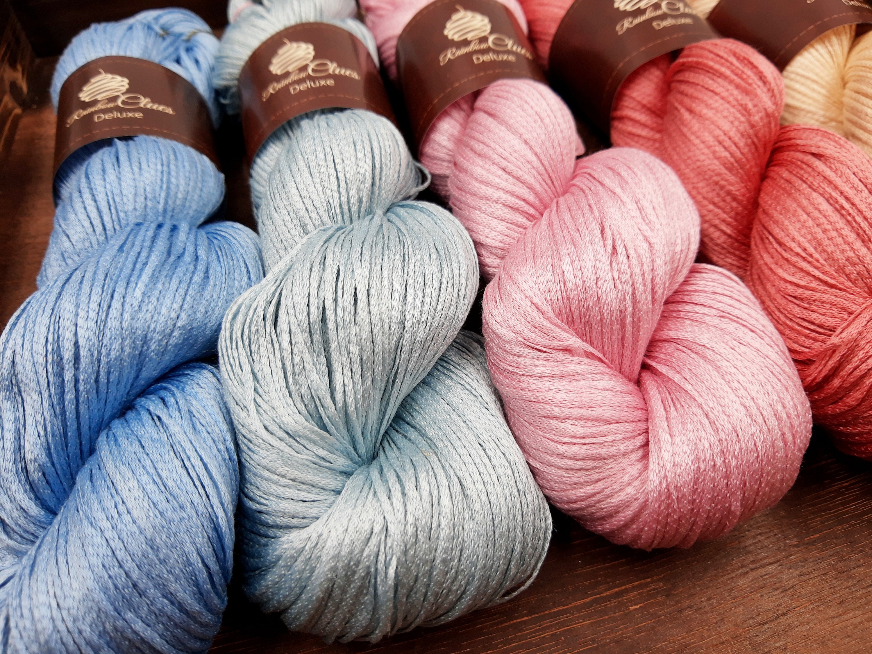 Silk yarn cheap
