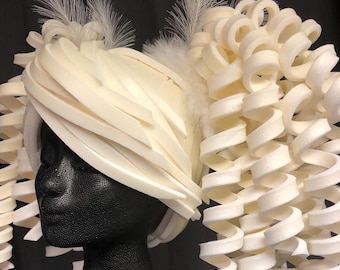 Foamwig / foampruik Curled 2-tails white ETSY006