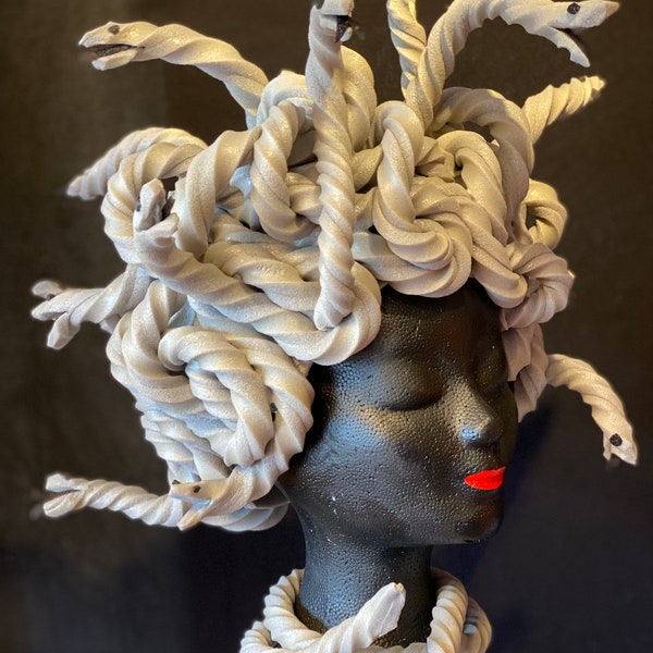 headpiece medusa