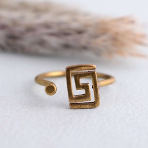 Geometric Ring, Statement Ring, Brass Ring, Abstract Modern Ring, Boho jewelry, Gift for her, Unisex Strudy Large Square band ring