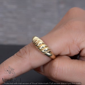 Gold Chunky Ring ,Gold Dome Ring,Croissant Ring, Vintage Gold Statement Ring, Boho Ring, Minimalist Ring, Stacking Ring,Gold Croissant Ring