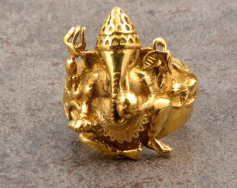 Anillo de latón con la imagen del Señor Ganesha / Joyería del dios elefante hindú / Anillo llamativo de estilo vintage de la India
