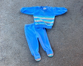 6 meses. Fato de moletom listrado de veludo azul bebê; Saúde Tex; Moletom vintage para bebê