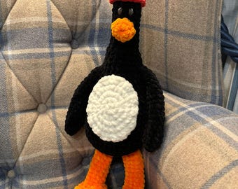 Feathers McGraw inspired penguin crochet pattern - beginner-friendly amigurumi pdf, Aardman inspired stuffed animal, NOT a physical product!