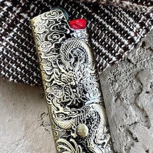 Personalized Premium Lighter Case Cover, Custom Metal Lighter Case Fits BIC Standard Size J6 , Dragon Lighter Sleeve Holder in Bronze