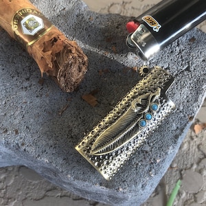Personalized Feather Lighter Case Cover,Custom Metal Lighter Case Fits BIC Mini Size Lighter,Lighter Sleeve,Lighter Holder in Bronze