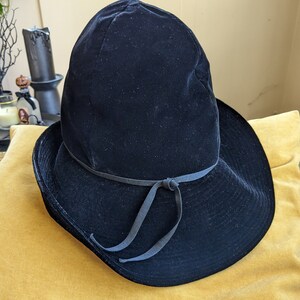 40s Black Velveteen Hat