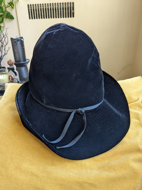40s Black Velveteen Hat - image 1