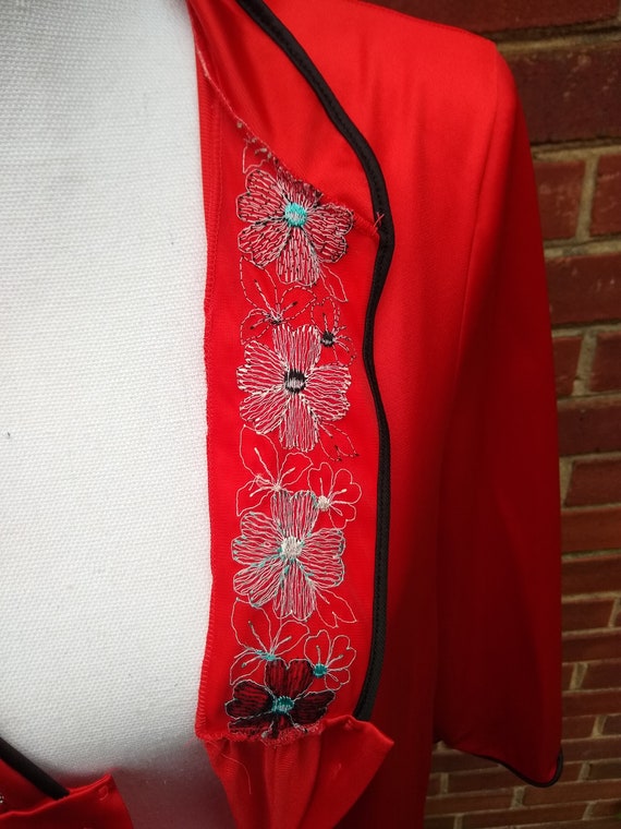 70s Embroidered Red Satin Dressing Gown - image 3