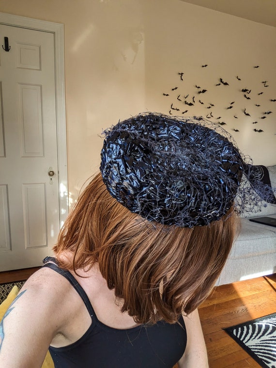 60s Navy Blue Woven Plastic Pillbox Hat