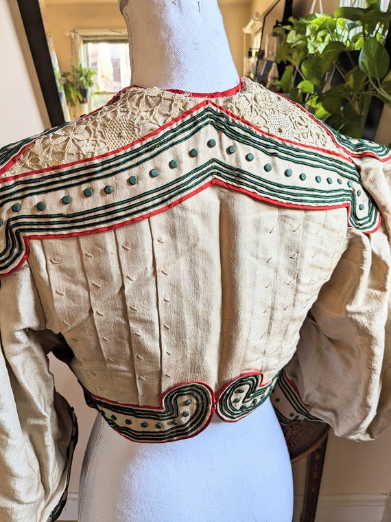 1890s Pleated Silk Bolero Jacket With Corded Trim… - image 3