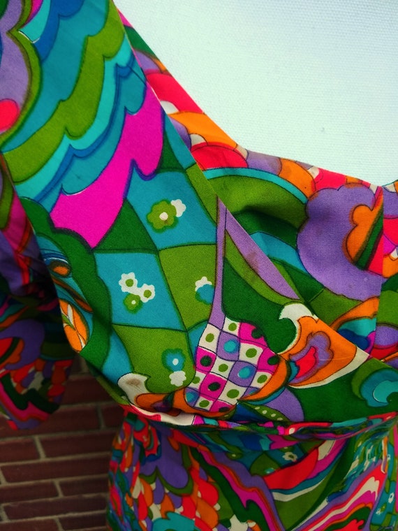 60s Psychedelic Lord and Taylor Gown - image 9
