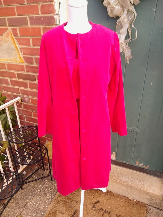 1960s Fuchsia Velvet Dress and Overcoat - image 6