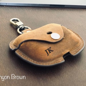 Leather Airpod Case Keychain, Personalised Airpod Pro Case, Customised AirPod Case. Personalised Leather Keychain, Customised Keyring
