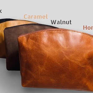 Handgefertigt in Großbritannien: Personalisierte Leder Kosmetiktasche - Ideal Muttertag, Brautjungfer, Geschenk für Sie