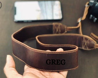 Handcrafted Personalized Leather Camera Strap: Premium Quality for Pro Photographers – Customizable, Distressed Design, Ideal Gift