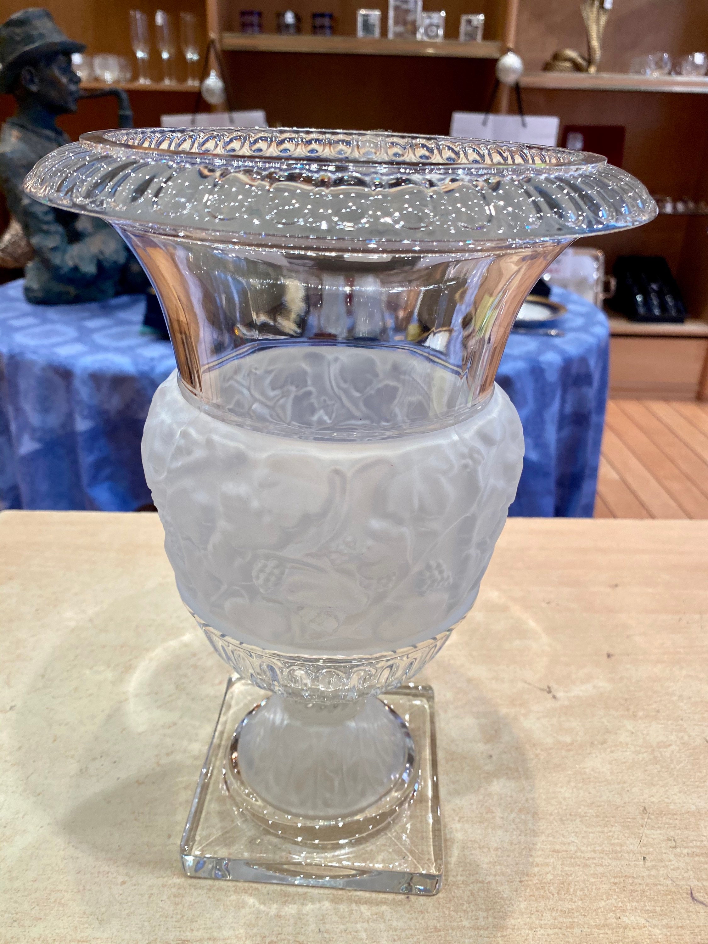 Vase Médicis en Cristal Satiné