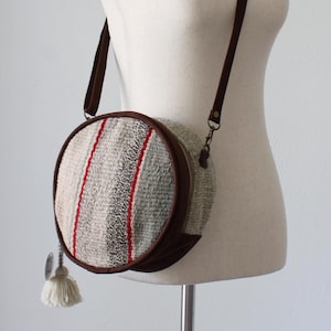 Handcrafted Bag, Traditional Bag, Wool Purse, Peru Bag, Wool Crossbody Bag, Wool Purse,  Peruvian Wool Bag