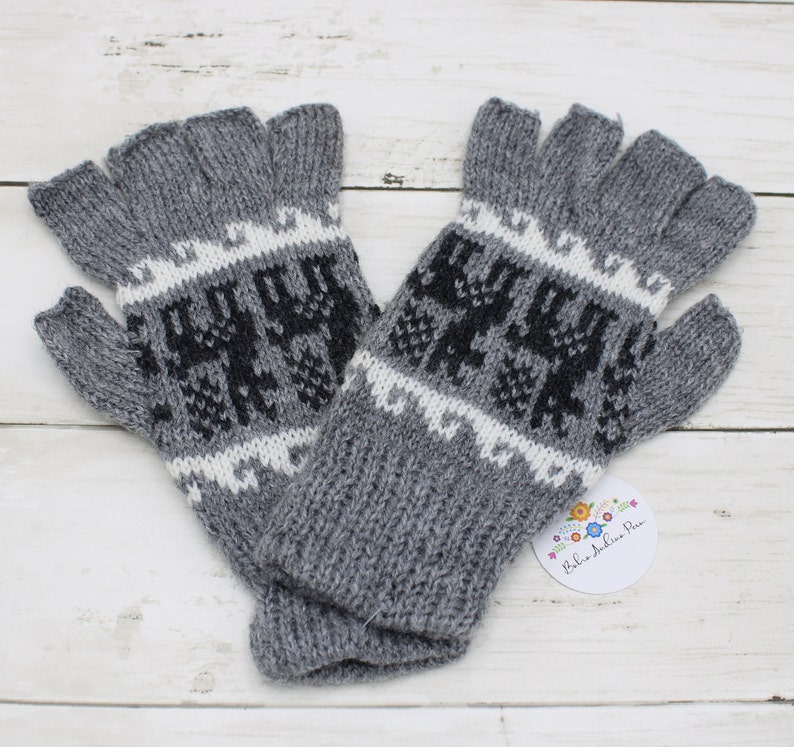Peruvian Alpaca Gloves Alpaca Gloves With Llama Design - Etsy