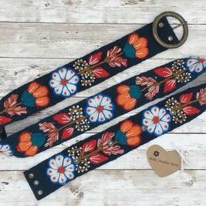Handmade embroidered belt floral colorful, Dark Green Peruvian embroidered belt, Boho belt wool, gift for her, floral organic ethnic belt