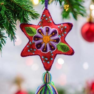 Embroidered Wool Ornament Handmade in Peru, Fair Trade Assorted Colorful Heart Deco, Wool Ornament, Christmas Decor Peru