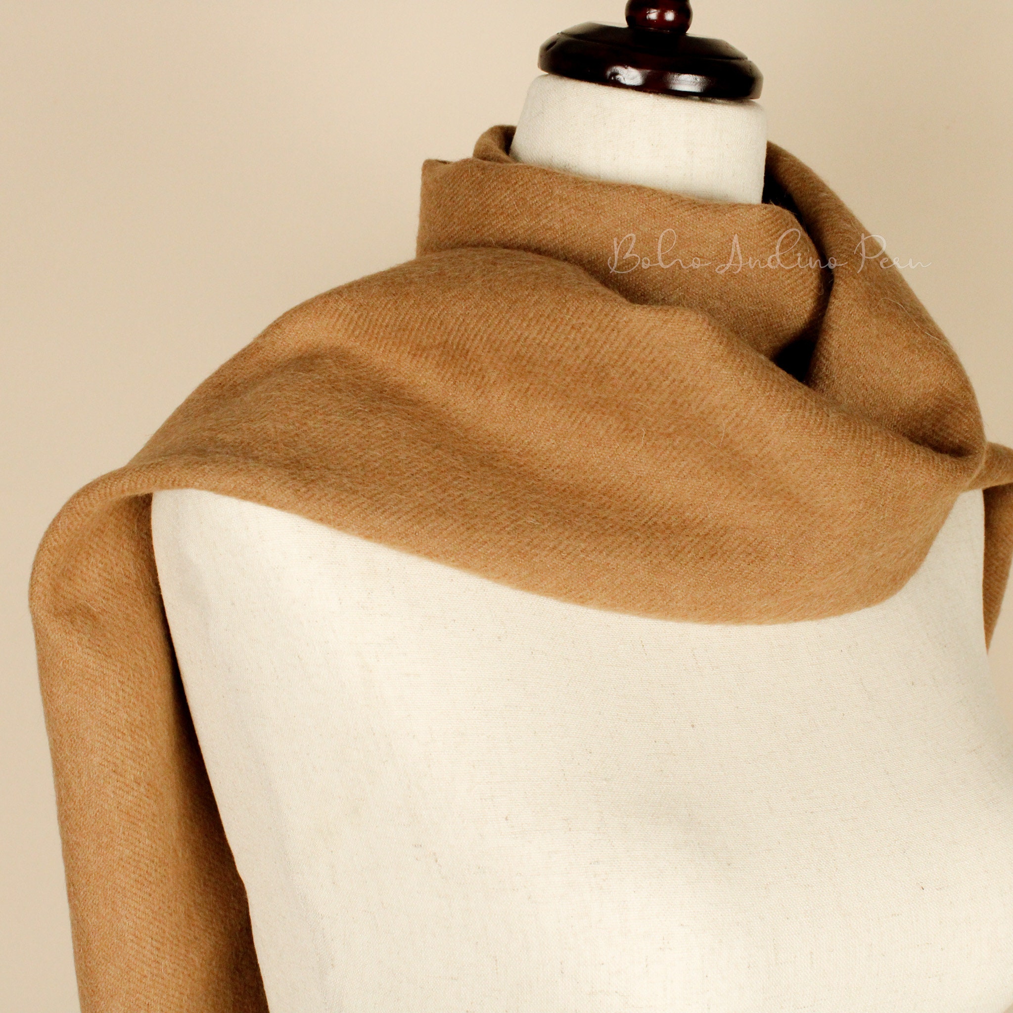 TUMI Baby Alpaca Scarf 100% Baby Alpaca Brown Classic Scarf 