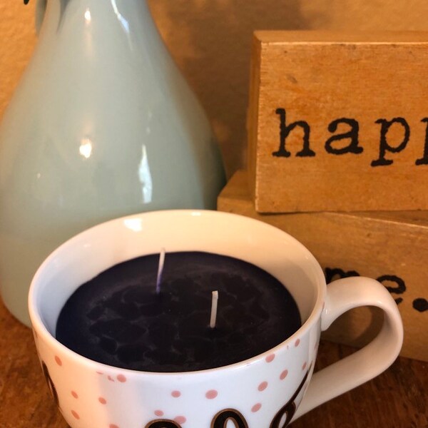 Hand made soy wax candle, Scented wax, 100% soy wax, Highly scented, Great gift, Various scents, candles, set of 2, "hello" coffee mug
