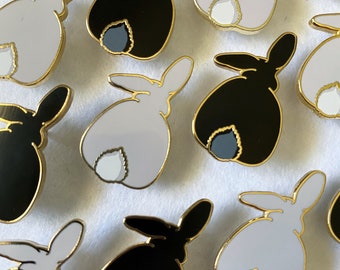 Emaille pin Bunny Butt - reversspeld - Cloisonné Badge konijntjes konijnenstaart hangoren