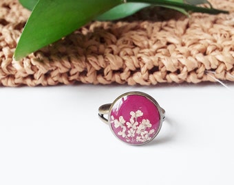 Bague de printemps et d’été, Baie, Bijoux en vraies fleurs, Bague en résine, Fleur séchée, Bague réglable, Dentelle Queen Ann, Bande faite à la main, Bague de déclaration