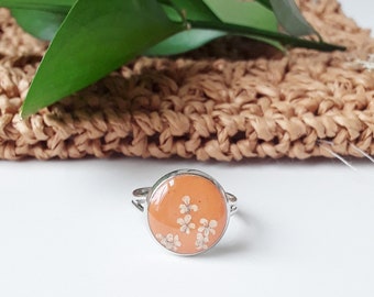 ORANGE ring, real flower jewelry, resin ring, dried flower, adjustable ring, queen ann lace, summer vibes, hand charm, summer hand accessory