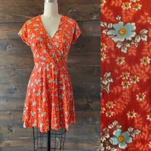 Vintage 70’s faux wrap dress / floral polyester dress <<<incline village mini dress>>>