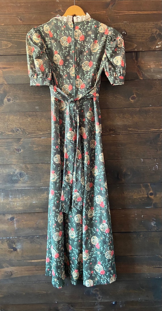 Vintage 70’s floral maxi dress / prairie style dr… - image 10
