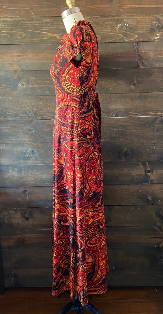 Vintage 70’s paisley maxi dress / red orange and … - image 4