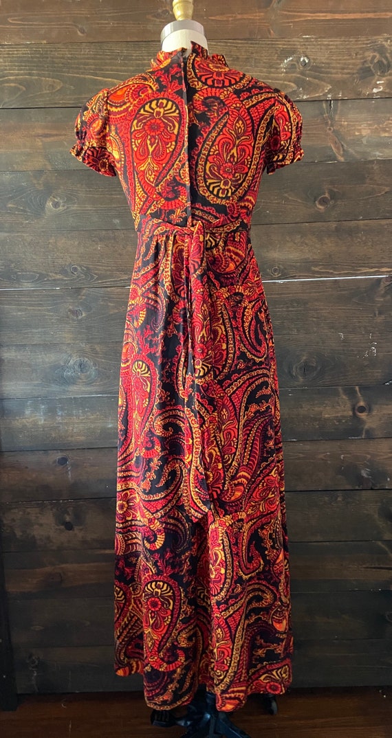 Vintage 70’s paisley maxi dress / red orange and … - image 5