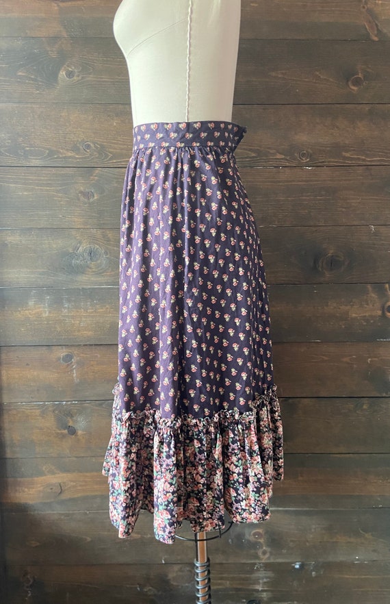 Vintage 80’s calico prairie skirt / tiered ruffle… - image 4