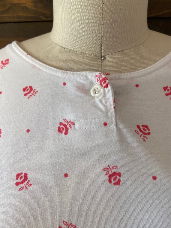 Vintage 90’s rose print tee shirt / pink floral t… - image 6