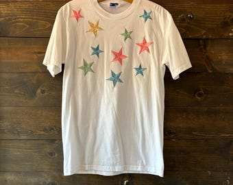 Vintage 90s embroidered star tee / embroidered t shirt