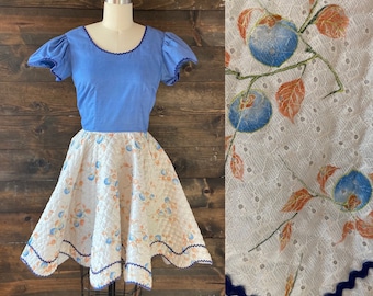 Vintage 70’s denim quilted dress / square dance dress / quilted eyelet skirt / chambray top <<<clarita quilted dress>>>