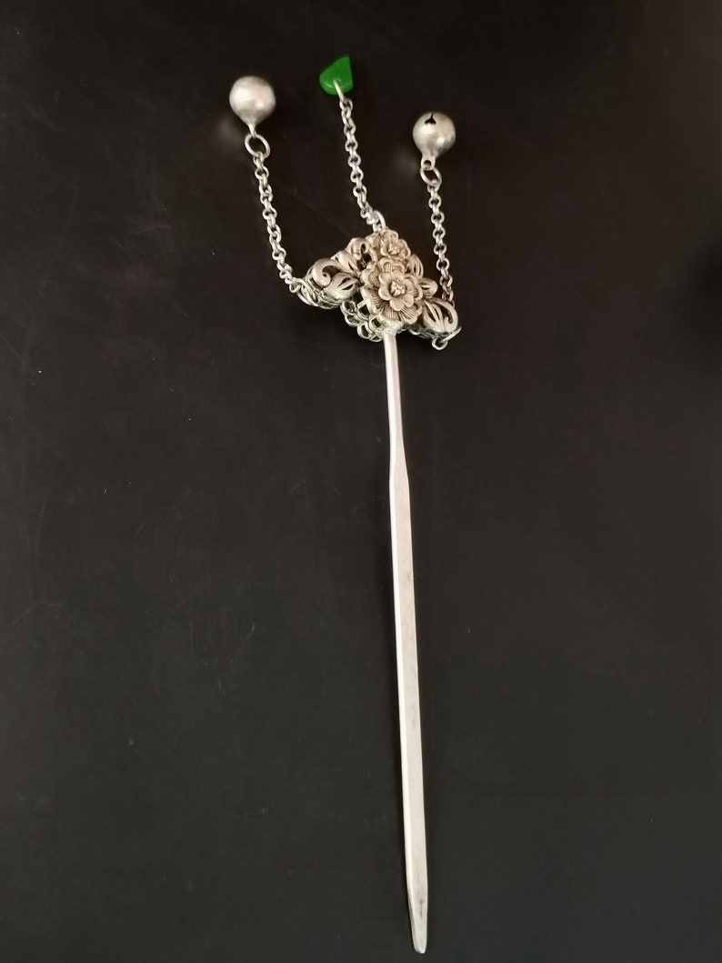 Collection of Chinese handmade Tibetan silver hairpins\u2014004