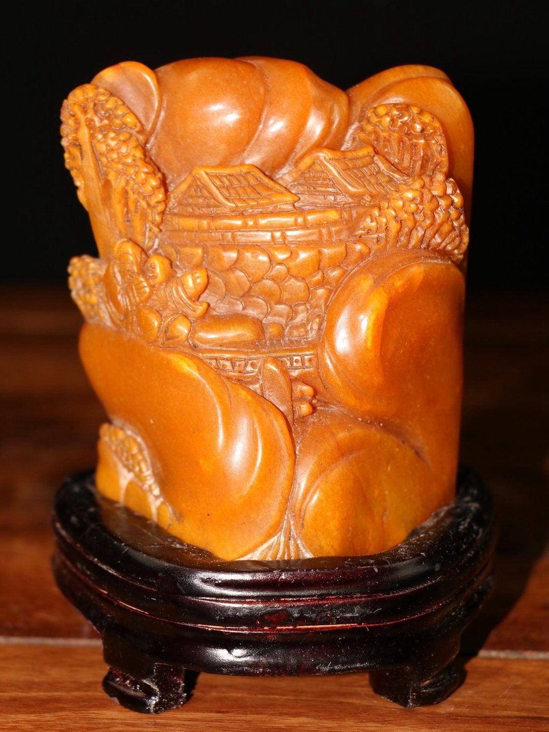 Pure Natural Tian Huang Stone Pure Hand-carved visiting Friends With