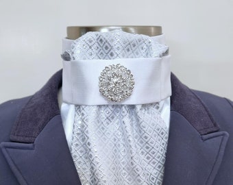 ERA Cravate Lyndal blanc satiné brocart stock pré-nouée et broche
