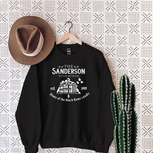 Sanderson Witch Museum, Witches Sweatshirt , Halloween, Salem sweatshirt , Halloween Gift, Black Fame Candle, Unisex sweatshirt